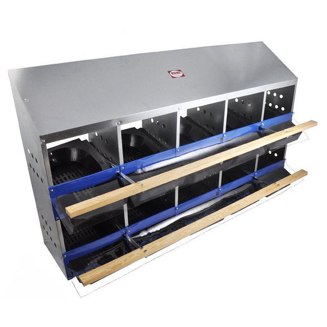 Chicken Egg Laying Economy 10 Hole Nest Roll Out LG 1 22737 1
