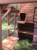 Heidi Cat House - Image 6